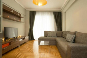 #Grizzly Apt by halu! Apartments